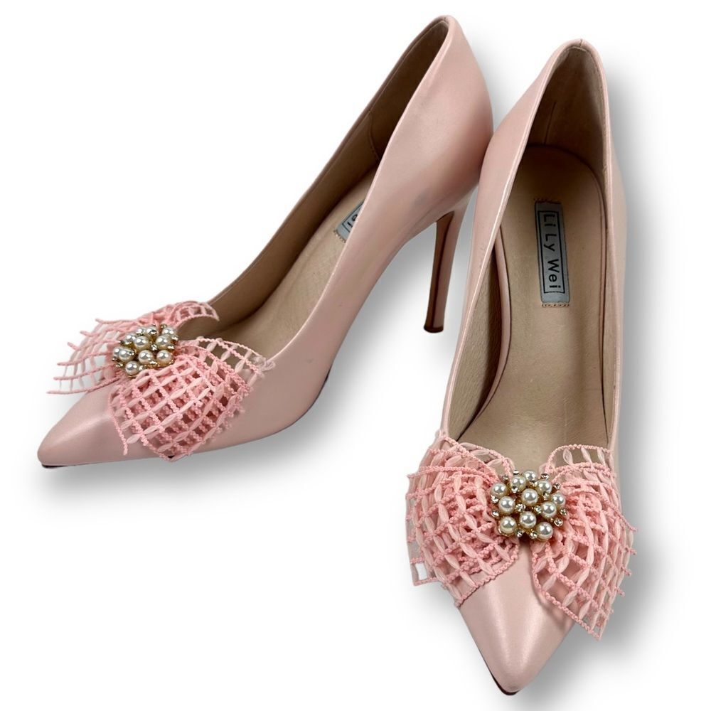 Lily‎ Wei pastel pink heels bow and gems on toe size 36